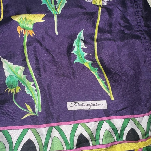 Dolce and Gabbana dandelion print silk shirt and pant set - Picture 2 of 7